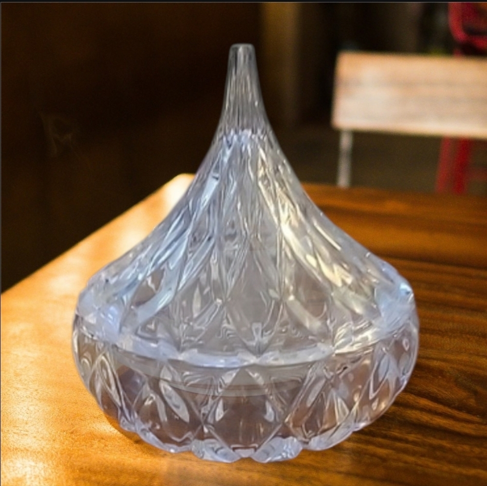 Vintage‎ Hershey Kiss Glass-Covered  Crystal Trinket Box, Approx 6" H X 5"